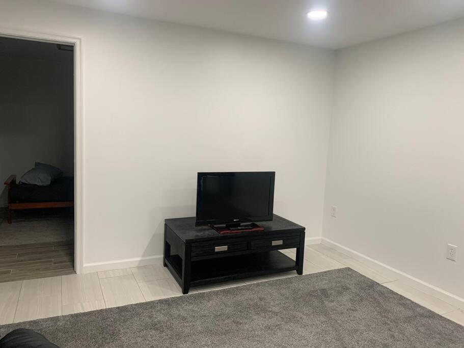 2 Bedroom Apartment- Close To Hershey Park, Hollywood Casino And Downtown Harrisburg Eksteriør bilde
