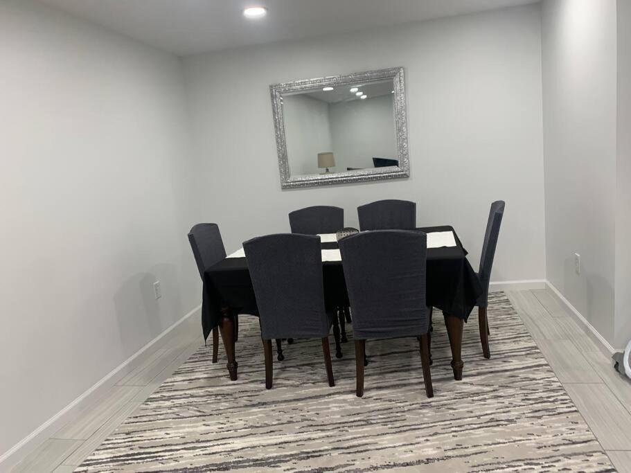 2 Bedroom Apartment- Close To Hershey Park, Hollywood Casino And Downtown Harrisburg Eksteriør bilde
