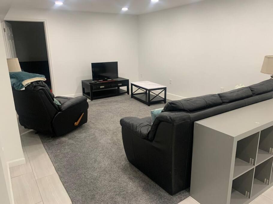2 Bedroom Apartment- Close To Hershey Park, Hollywood Casino And Downtown Harrisburg Eksteriør bilde